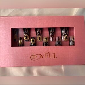 Lovful Black French Tip Handmade Nails